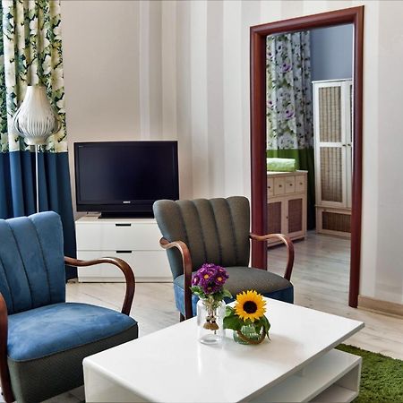 Ferienwohnung Apartament Chmielna BIS Warschau Exterior foto