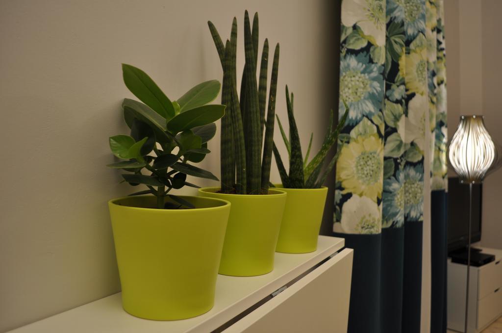 Ferienwohnung Apartament Chmielna BIS Warschau Zimmer foto