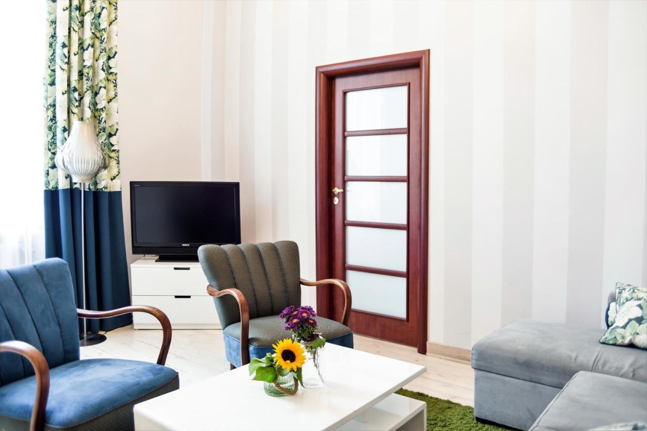 Ferienwohnung Apartament Chmielna BIS Warschau Exterior foto